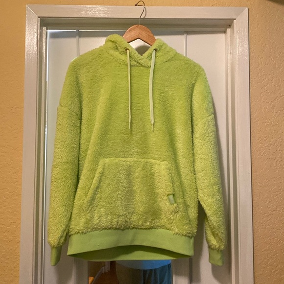 UGG LOYRA  Sherpa Hoodie - Picture 1 of 8